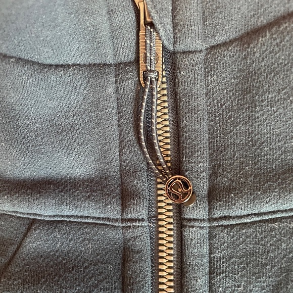 Lululemon Jacket - Picture 2 of 2